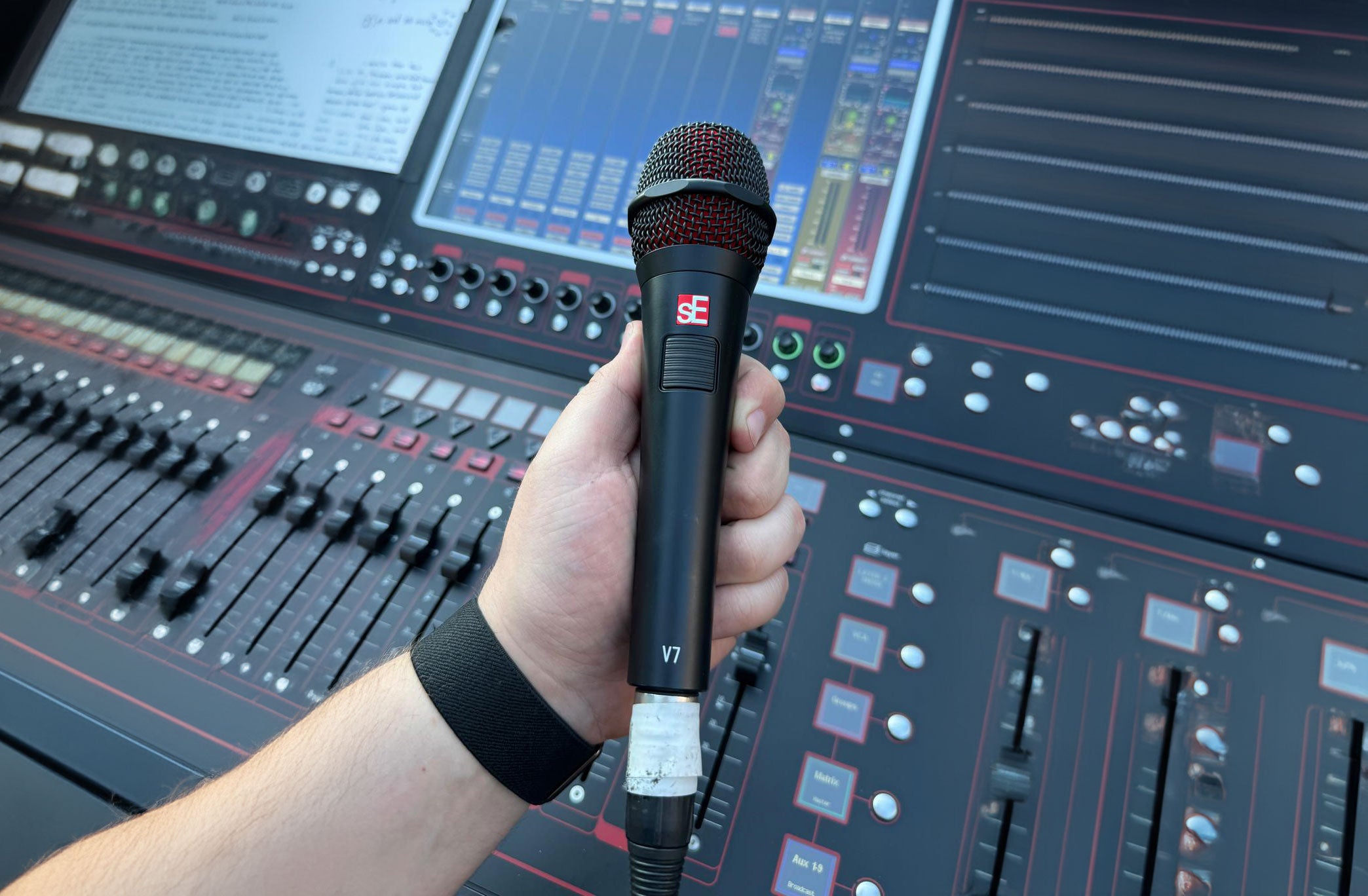 sE Electronics V7 PTT (Push To Talk)