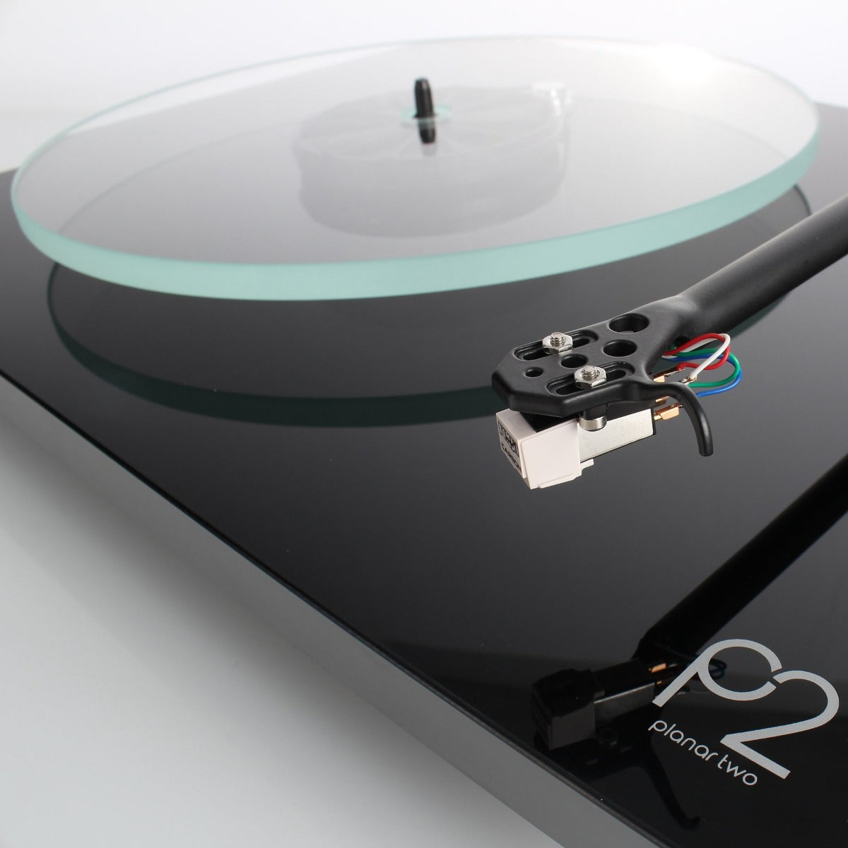 Rega Planar 2 (w/ Nd3 Cartridge)