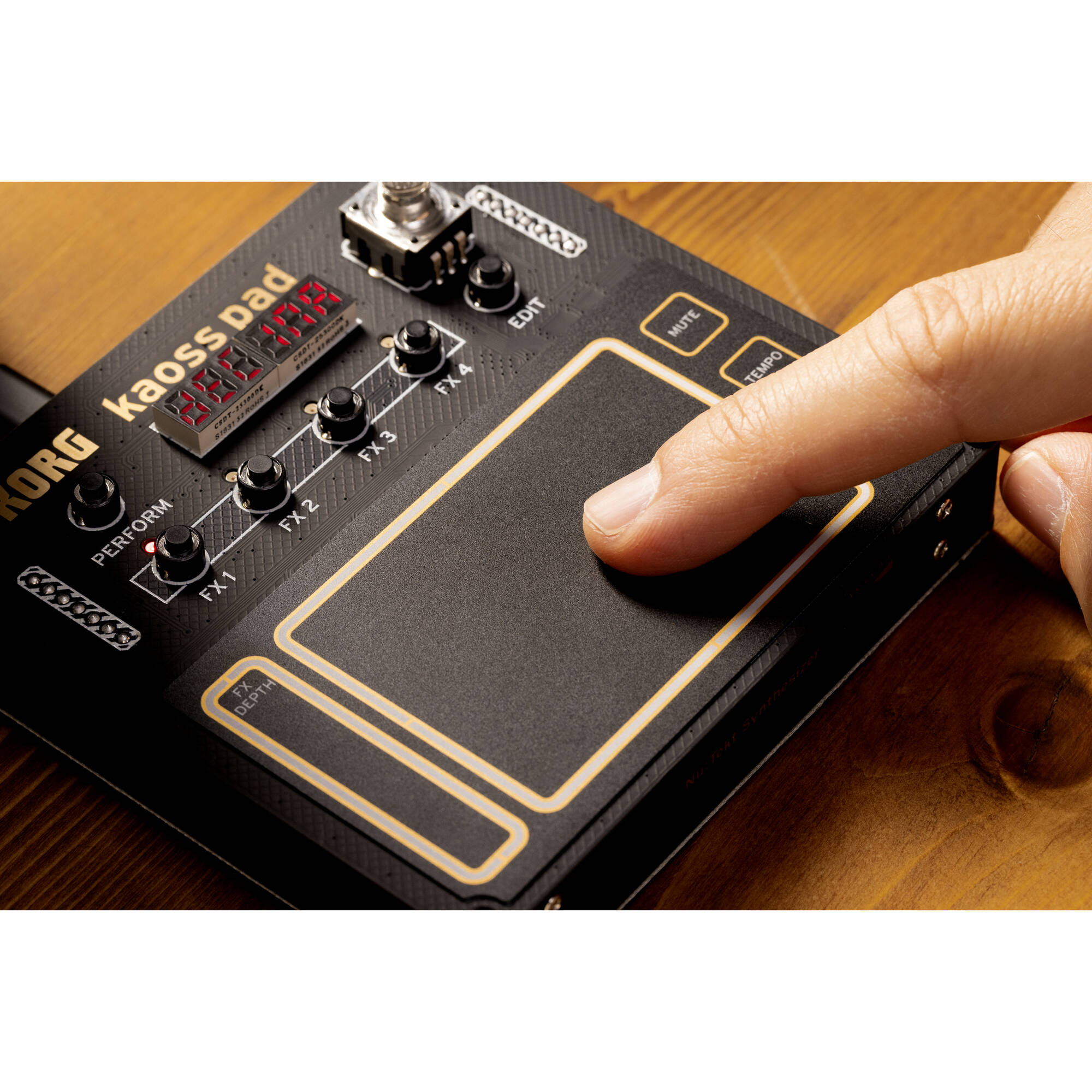 Korg Nu:Tekt NTS-3