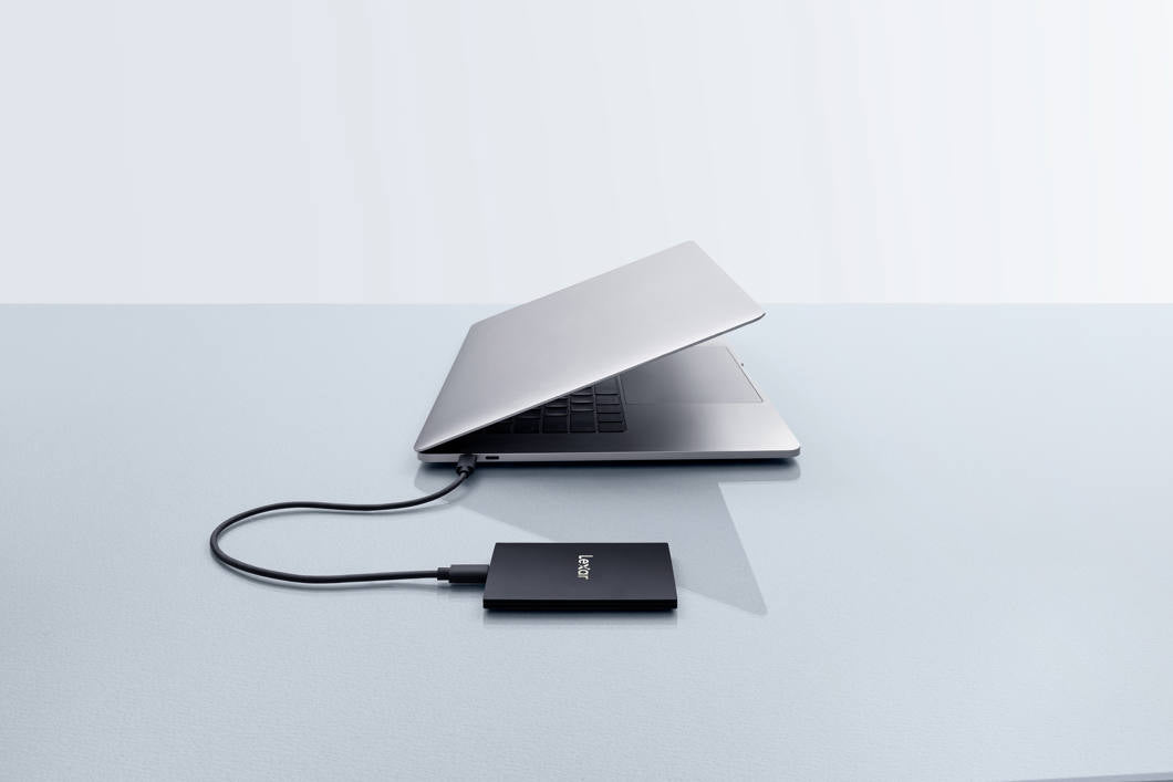 Lexar SL500 Portable SSD 2TB (Mag Set Version)