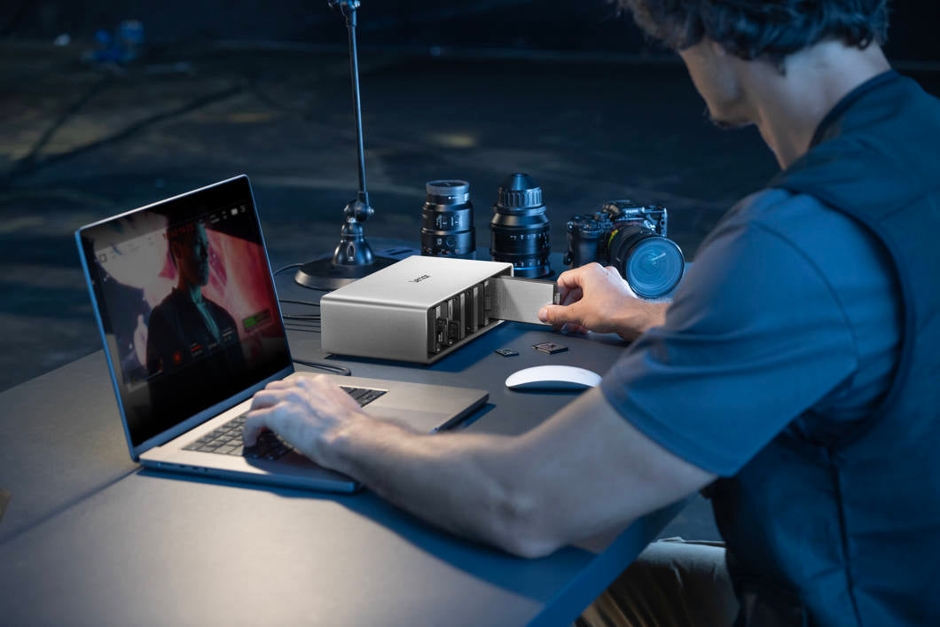 Lexar Workflow Go (with Thunderbolt4 Uplink, 6 Module Bay)