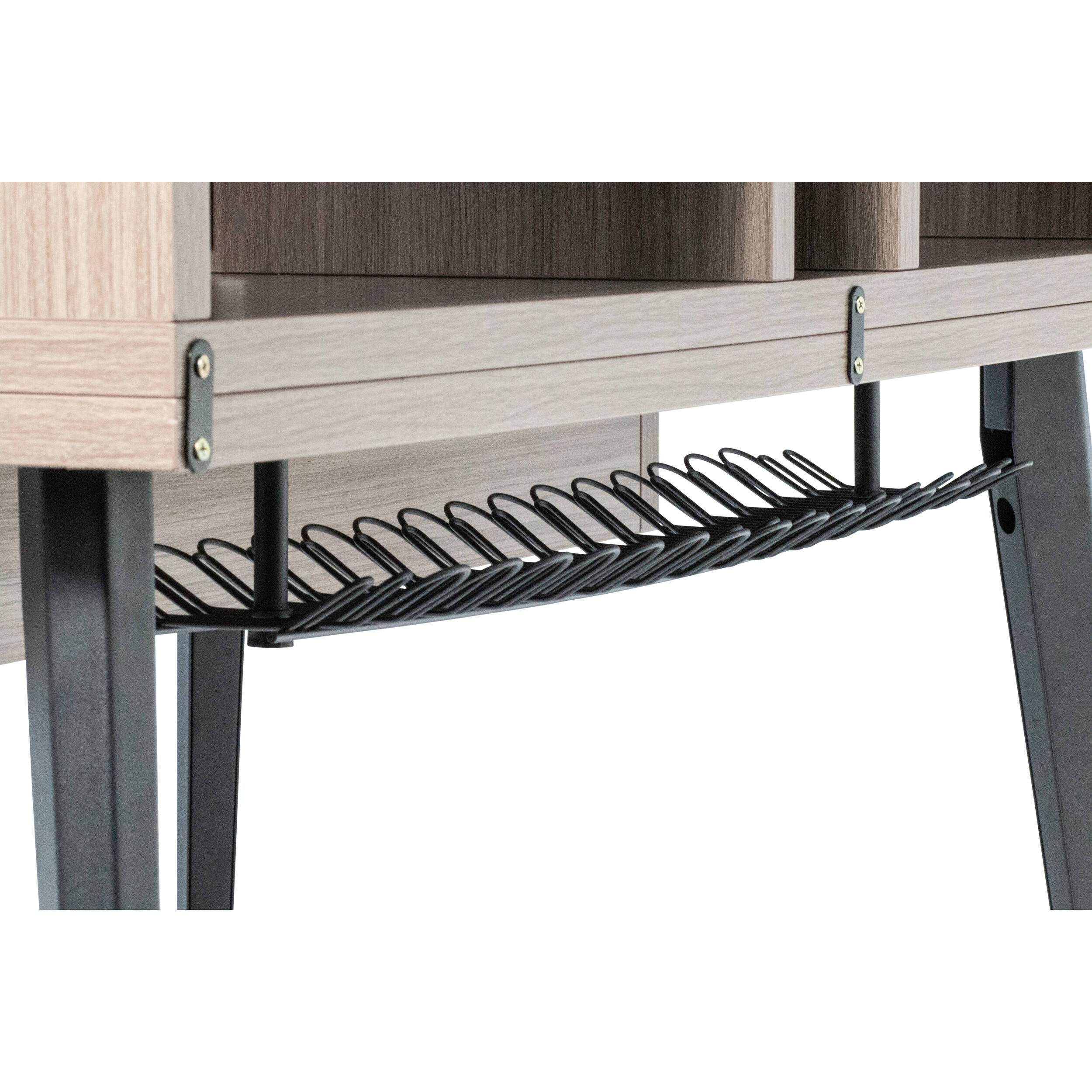 Gator Elite Series Content Furniture Desk