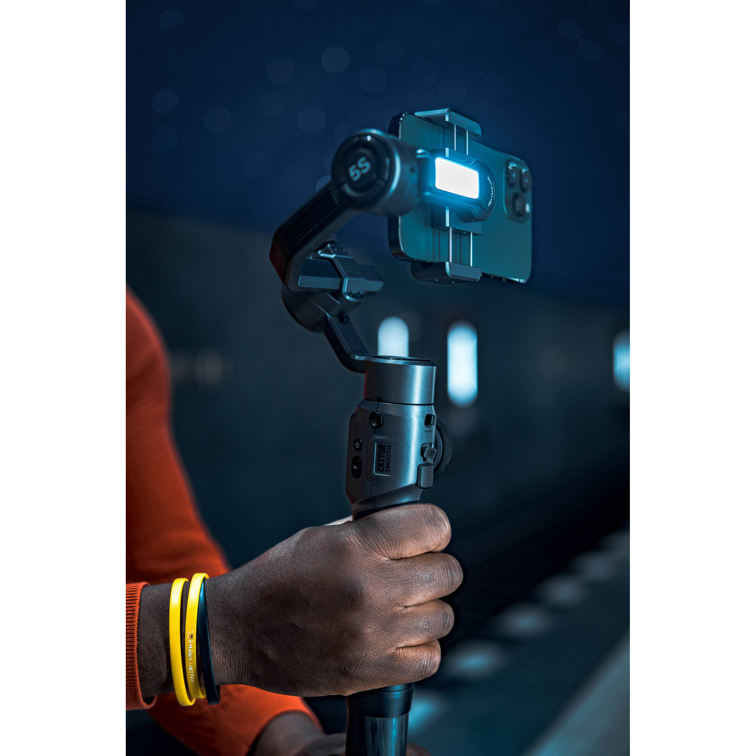 Zhiyun Smooth 5S handheld gimbal stabilizer for smooth video filming with smartphone compatibility.