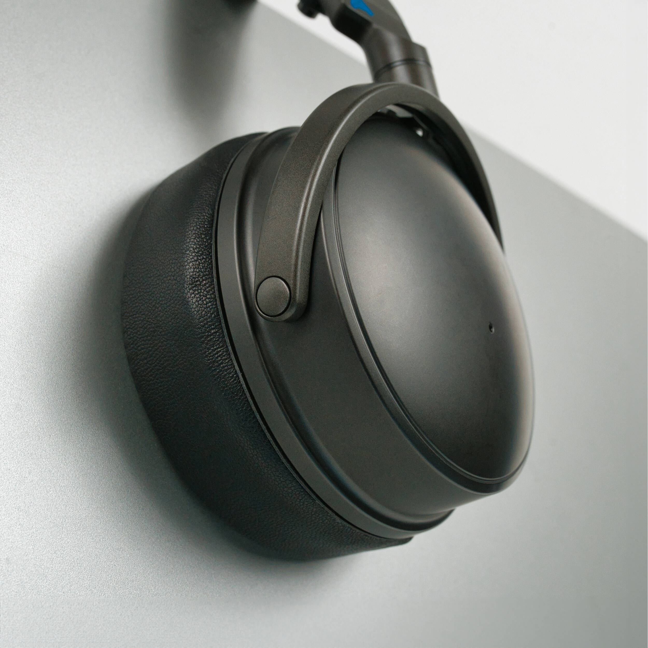 Dekoni Audio Elite Sheepskin Replacement Earpads (for Audeze Maxwell) (Pair, Black)