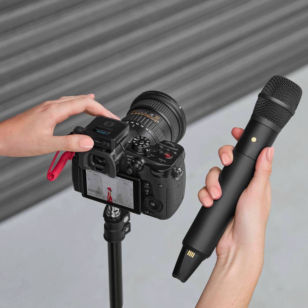 Wireless microphone accessory for Rode Interview Pro, showing the Rode brand logo and compact design for professional audio use.