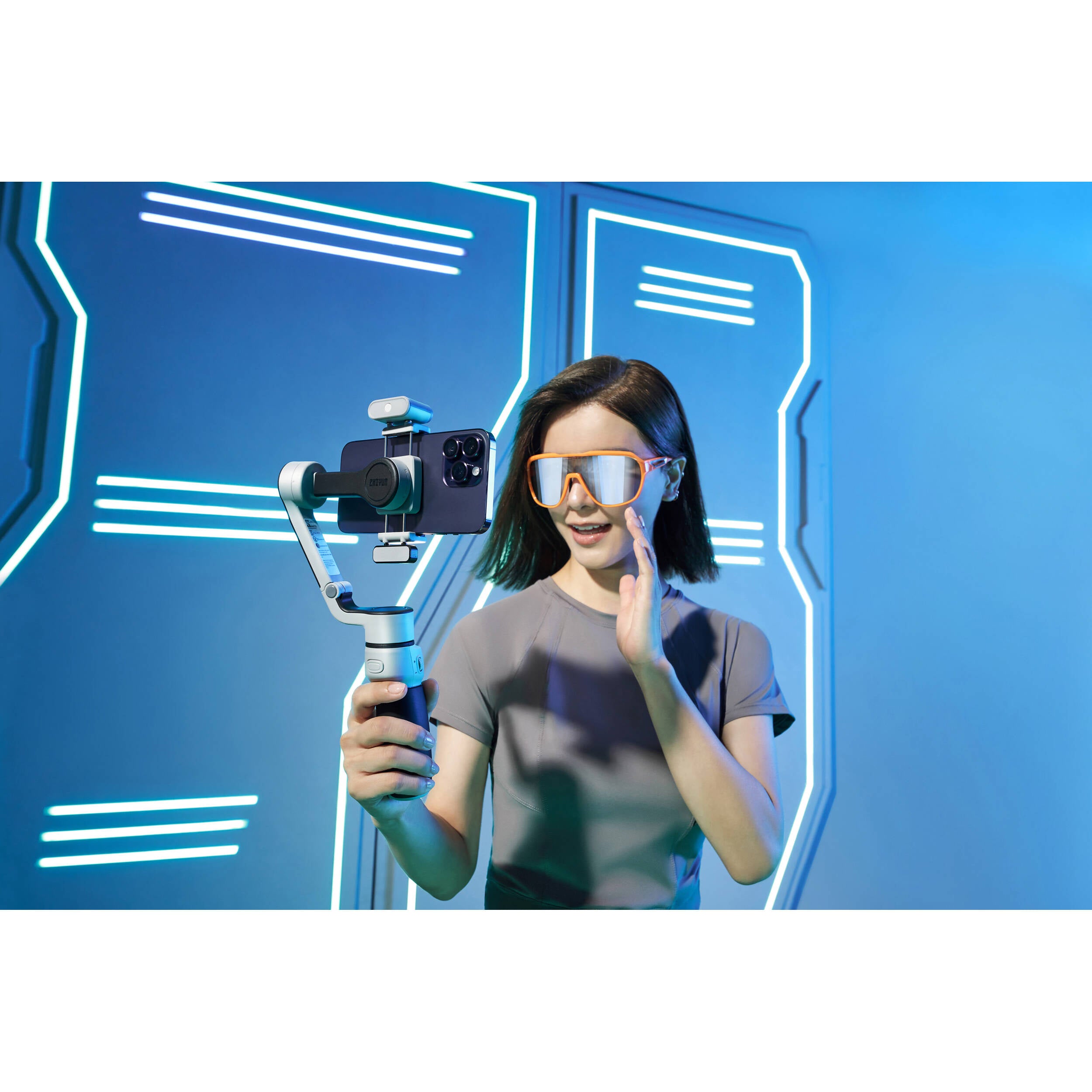 Zhiyun Smooth 5S AI Pro stabilizer and gimbal for smartphones, with adjustable controls and sleek design.