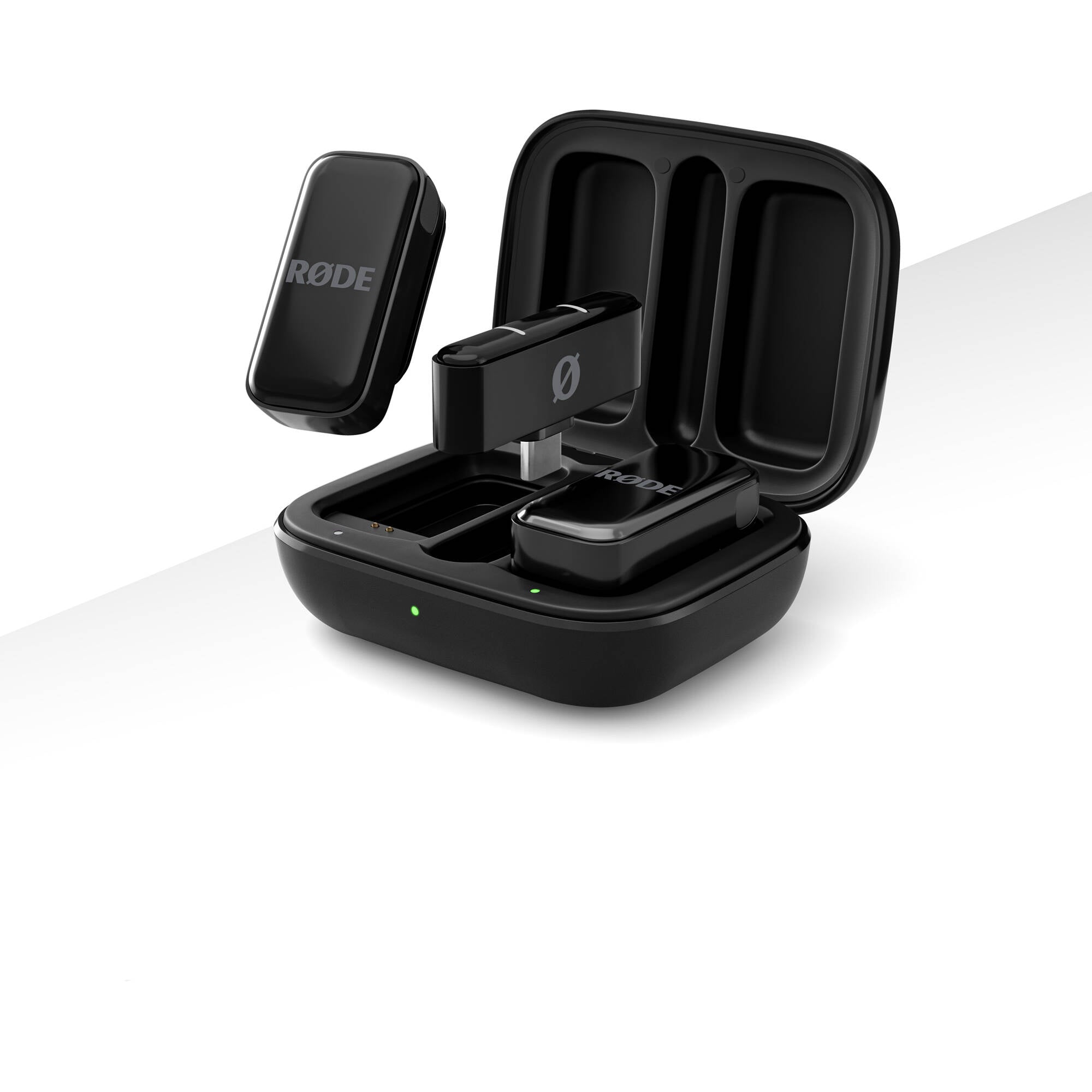 Rode Wireless Micro (USB-C) creator wireless microphone system with transmitter and receiver, ideal for content creators and videographers.
