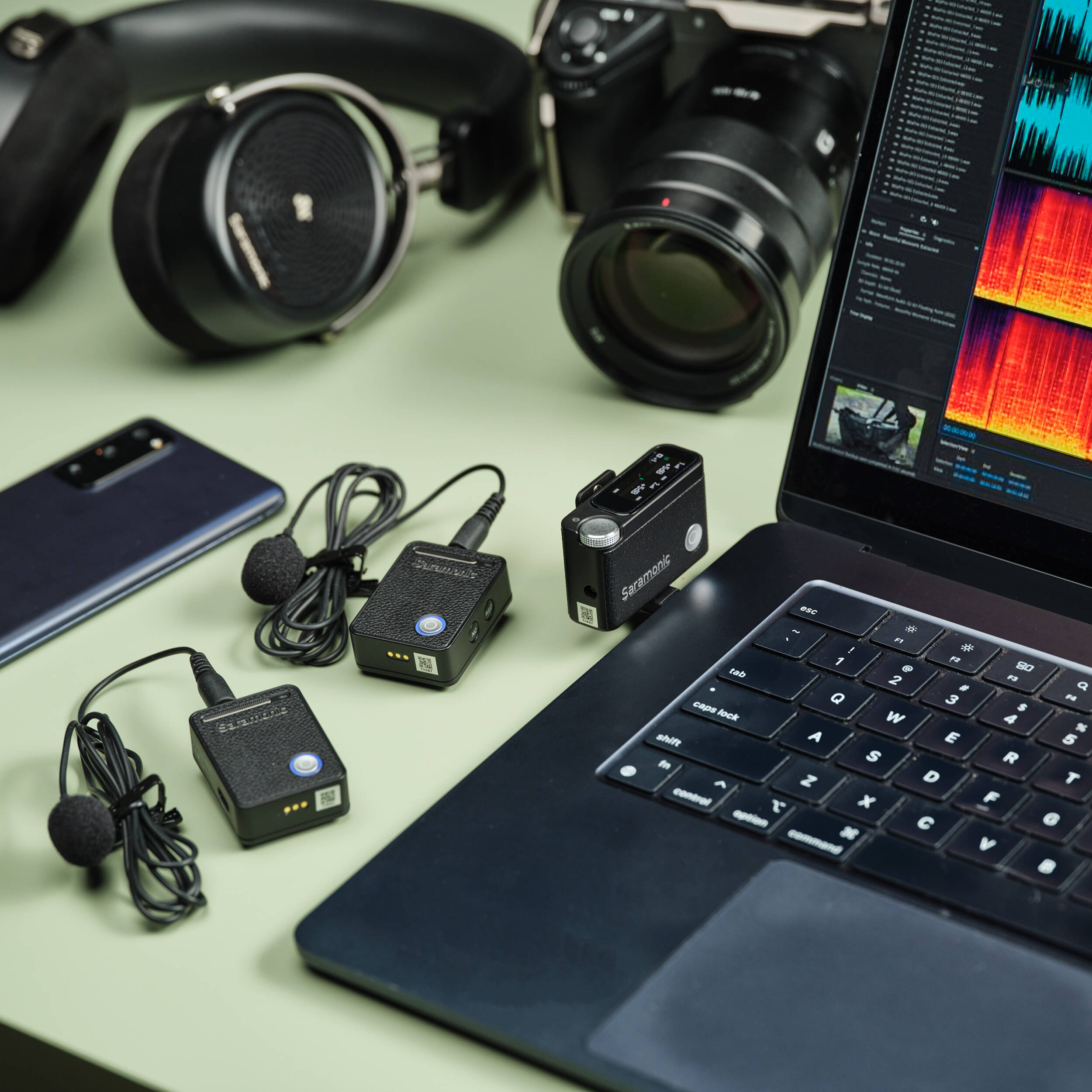 Saramonic Ultra Creator Wireless Microphone System with Lavalier Mics, featuring compact design and wireless connectivity.