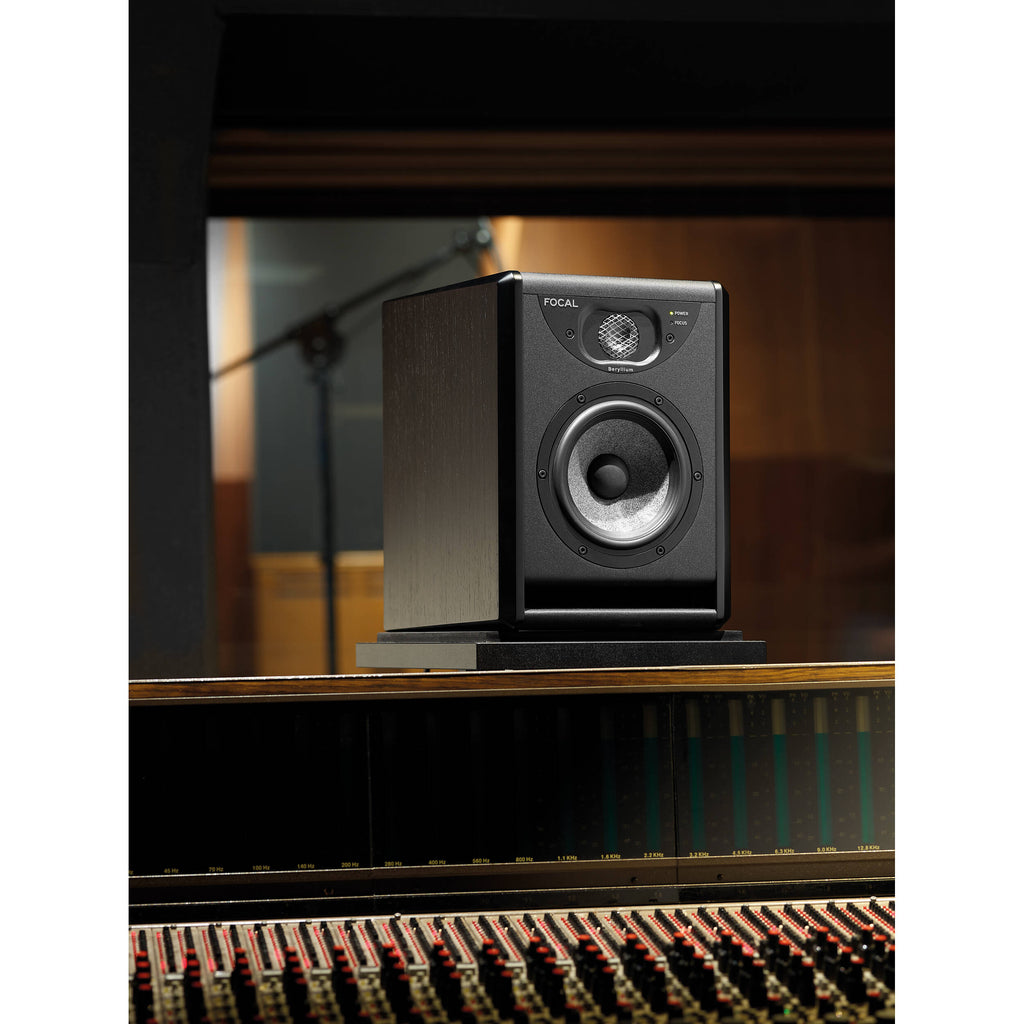 Focal Solo6