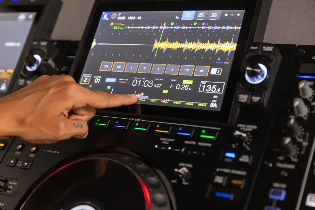 AlphaTheta CDJ-3000X Mega Bundle