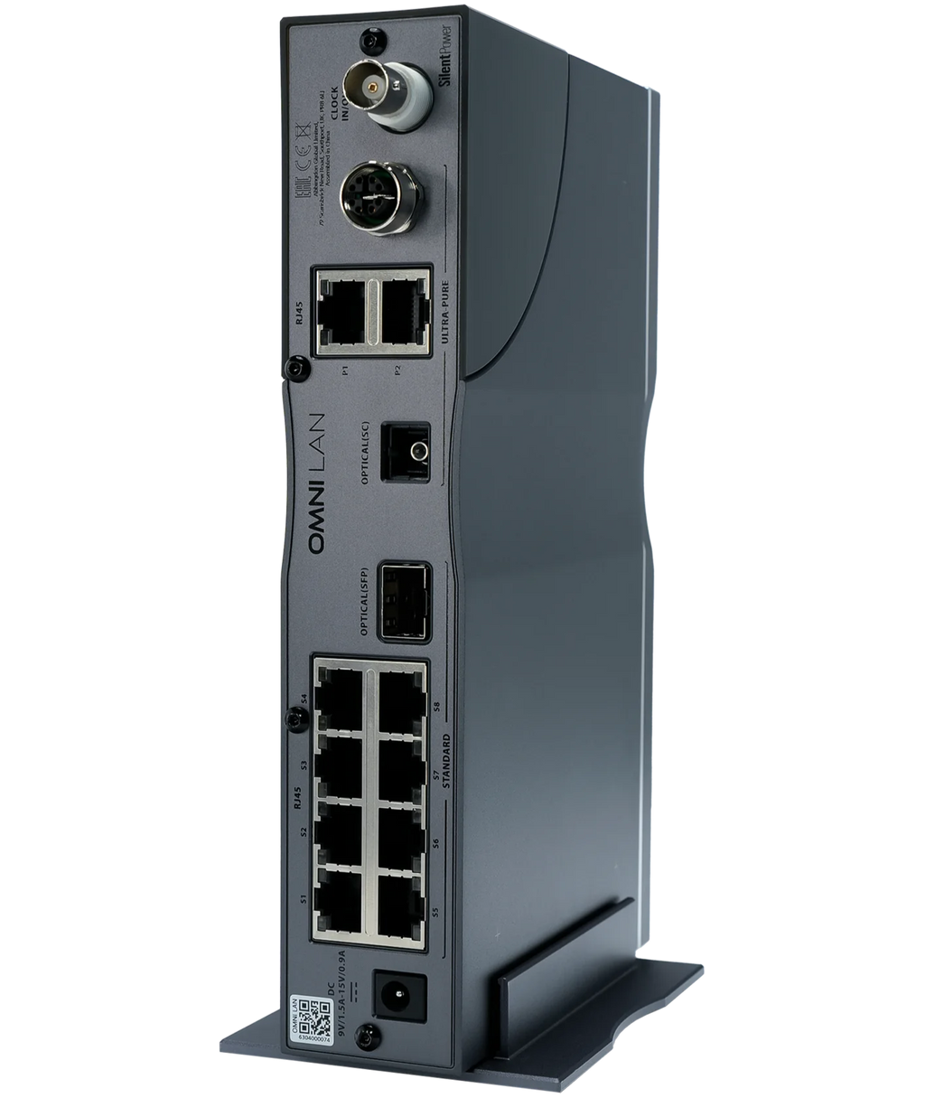 SilentPower OMNI LAN noise filter and conditioner, compact device with ports, designed to reduce network interference.
