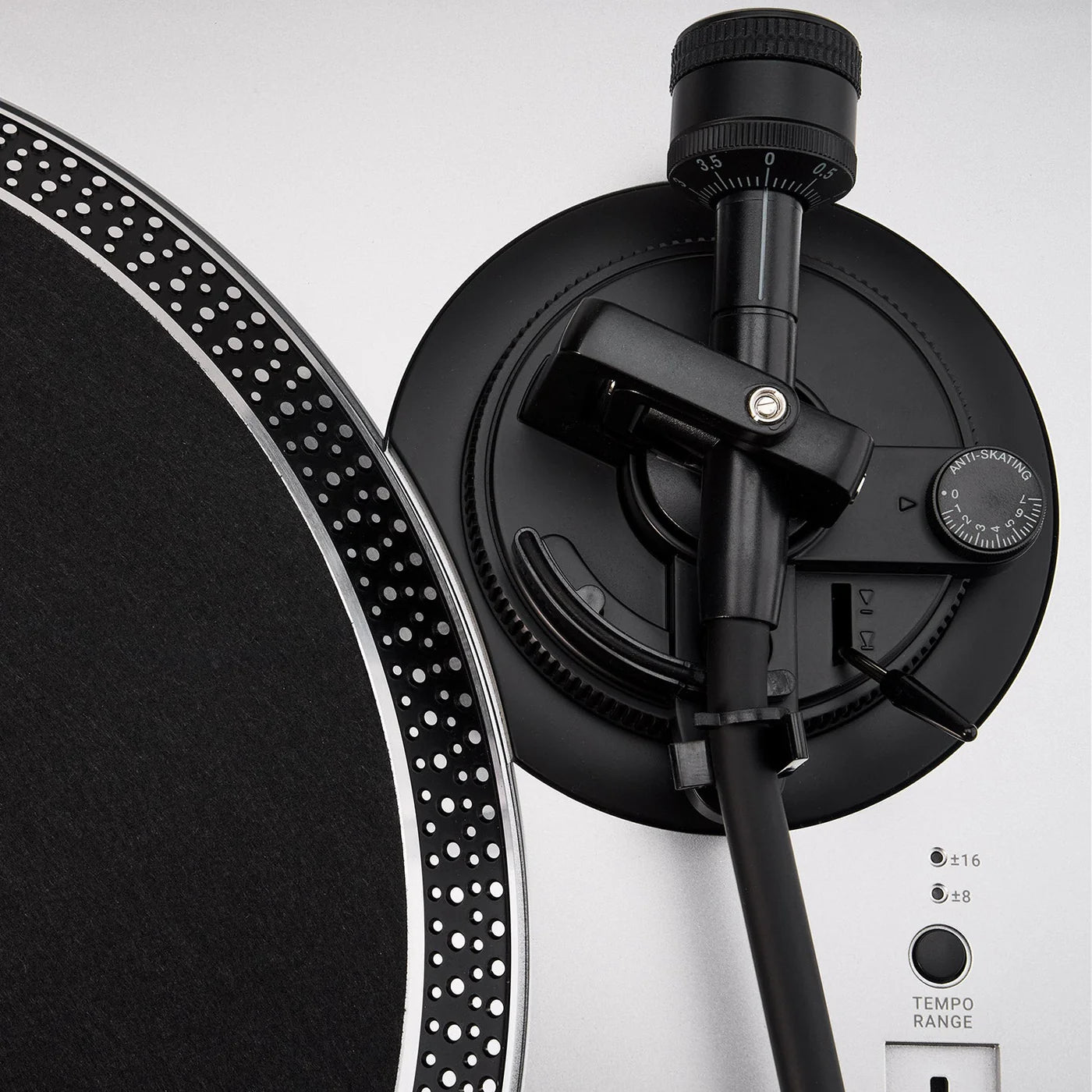 Vestlyd Vestlyd Pro T1 DJ turntables with sleek black finish, professional controls, and high-quality platter for DJing and mixing.