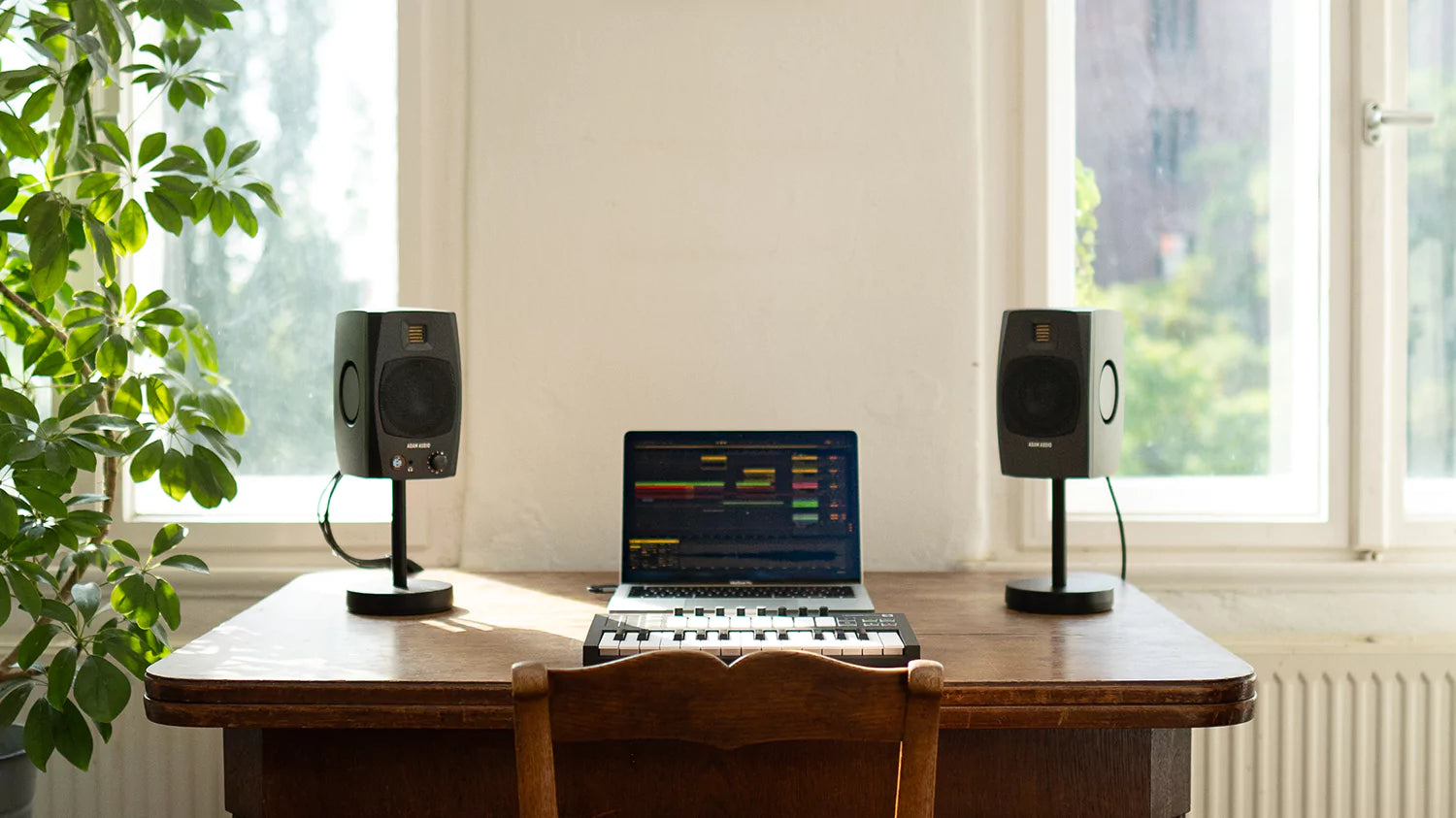 Adam Audio D3V