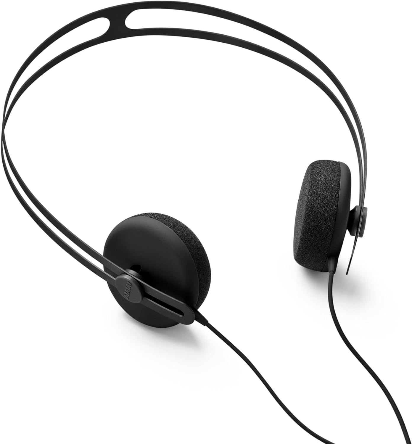 AIAIAI Tracks wired headphones in black, angle view