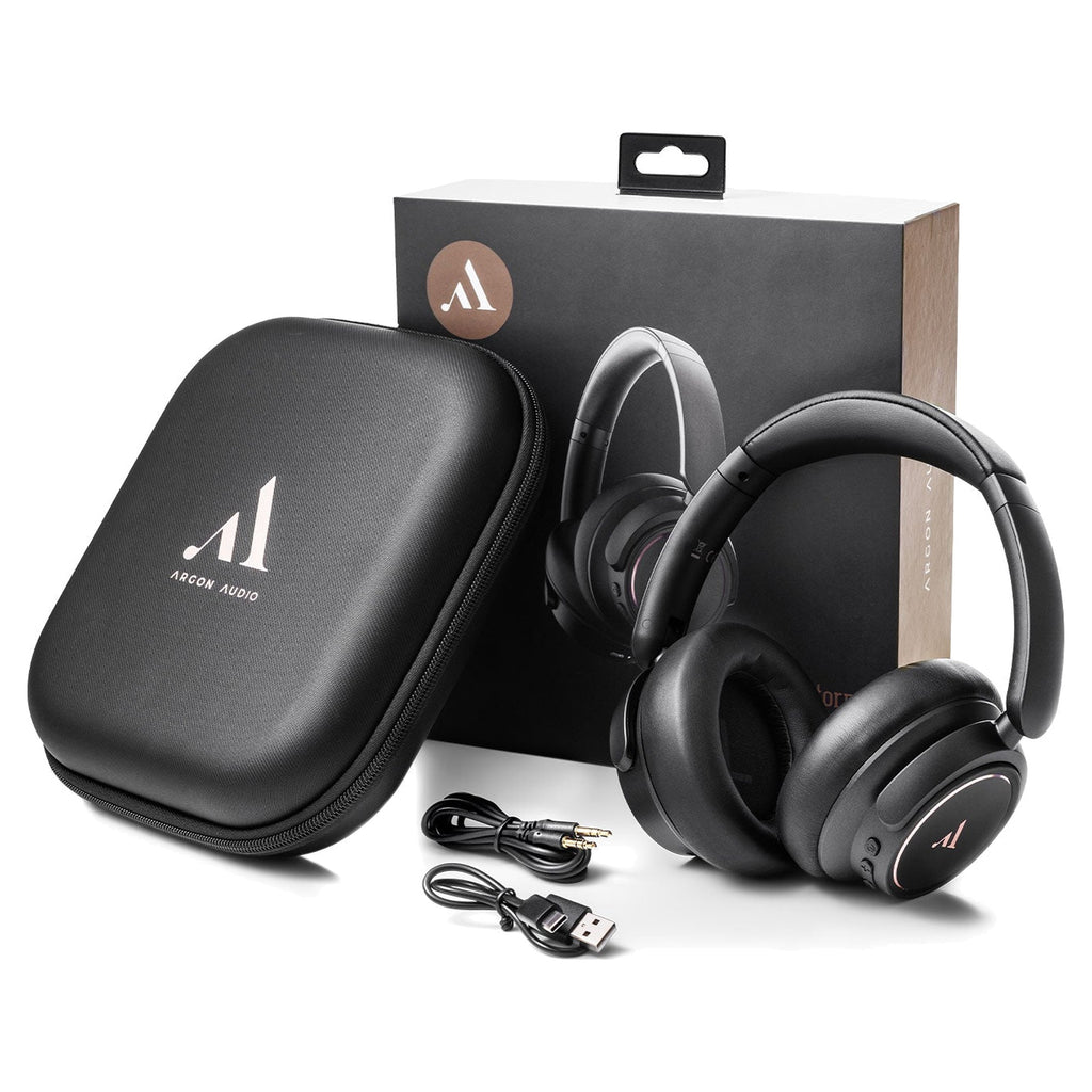 Argon Audio Quiet Storm Black with hardcase, cables and box