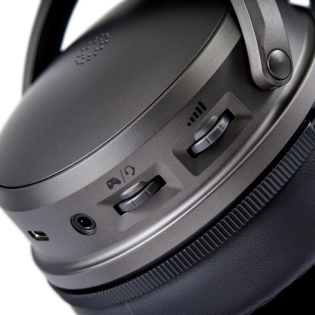 Audeze Maxwell 2 ANC (PlayStation Edition) ear cup controls detail