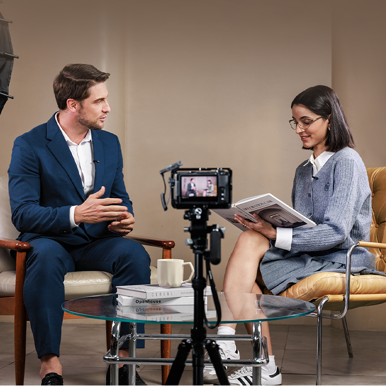 SmallRig S70 Wireless Microphone (2TX + 2RX + Charging Case)