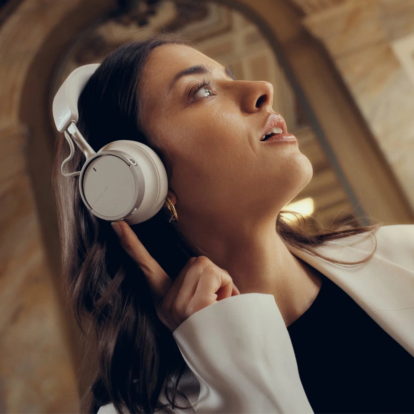Beyerdynamic Aventho 100 wireless headphones in cream