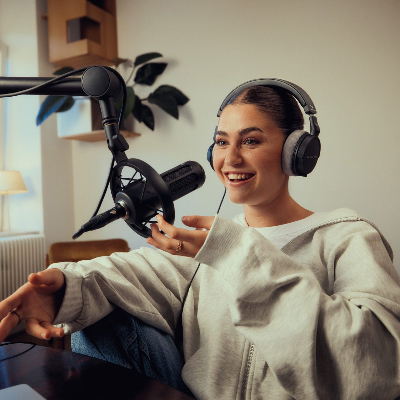 Beyerdynamic DT 270 Pro studio headphones, lifestyle setup in black