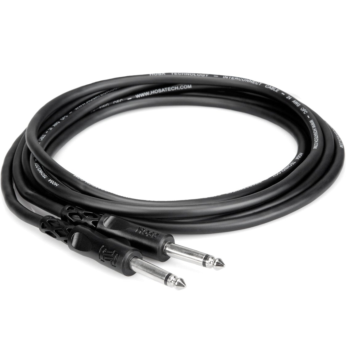 Hosa CPP-105 1.5m 6.3mm TS cable coiled, showcasing durable connectors and flexible design for audio applications.