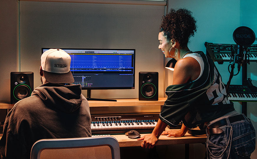 Mackie CR4.5BT (Black)