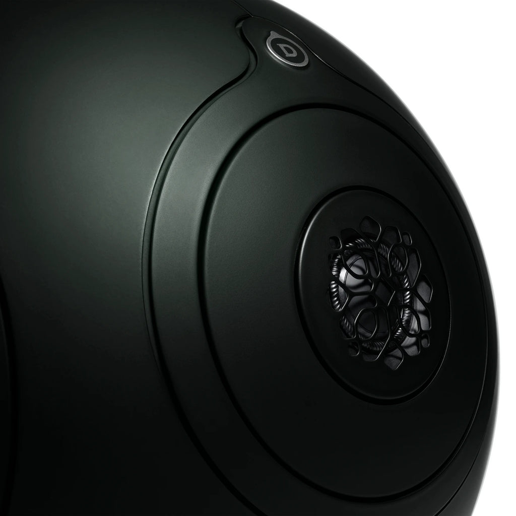 Devialet Phantom Ultimate 108 dB wireless speakers, cable