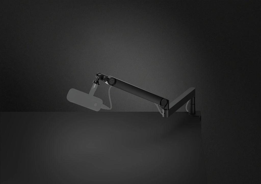 Elgato Wave Mic Arm Pro, in use