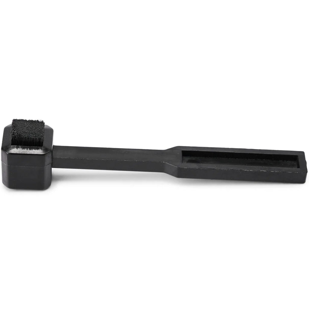 Essentials TT Brush Stylus 1 record brushes and cleaners, close up