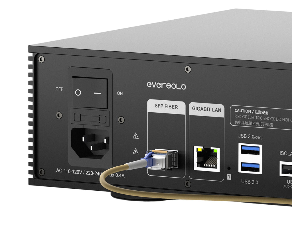 Eversolo T8 music streaming transport, detail view