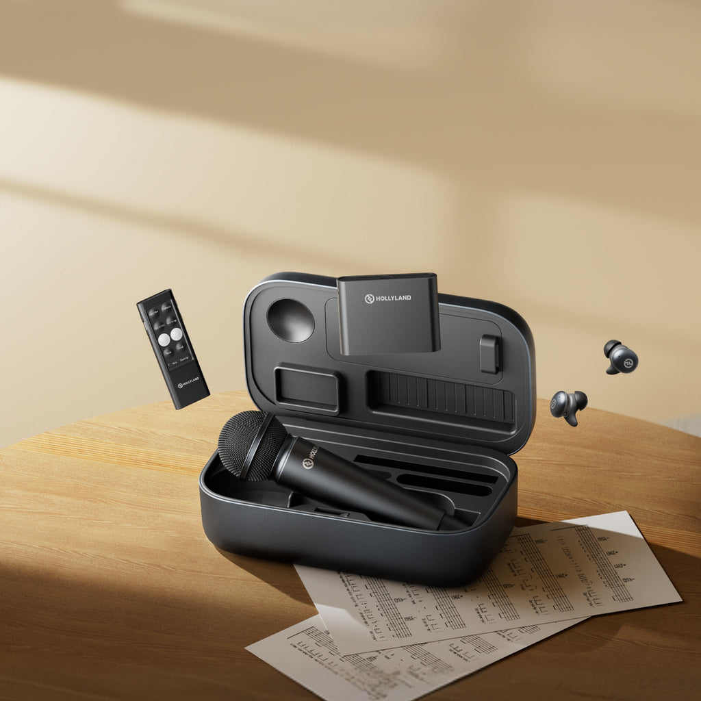 Hollyland MELO P1 wireless studio kit on a wooden desk