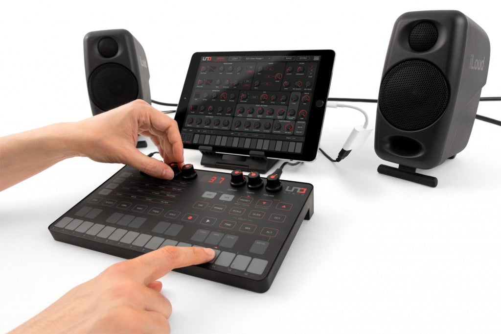IK Multimedia iLoud Micro Monitors (Pair, Black)