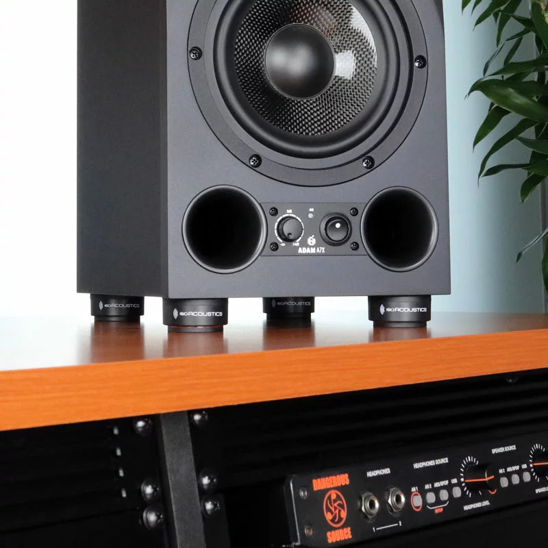 IsoAcoustics ISO-Puck Mini, studio monitor stands, detail