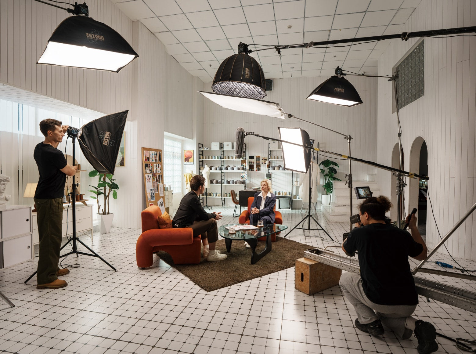 Zhiyun Molus B200