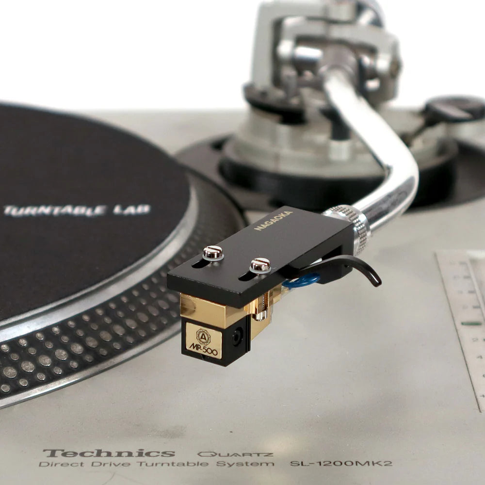 Nagaoka MP-500H adata su laikikliu