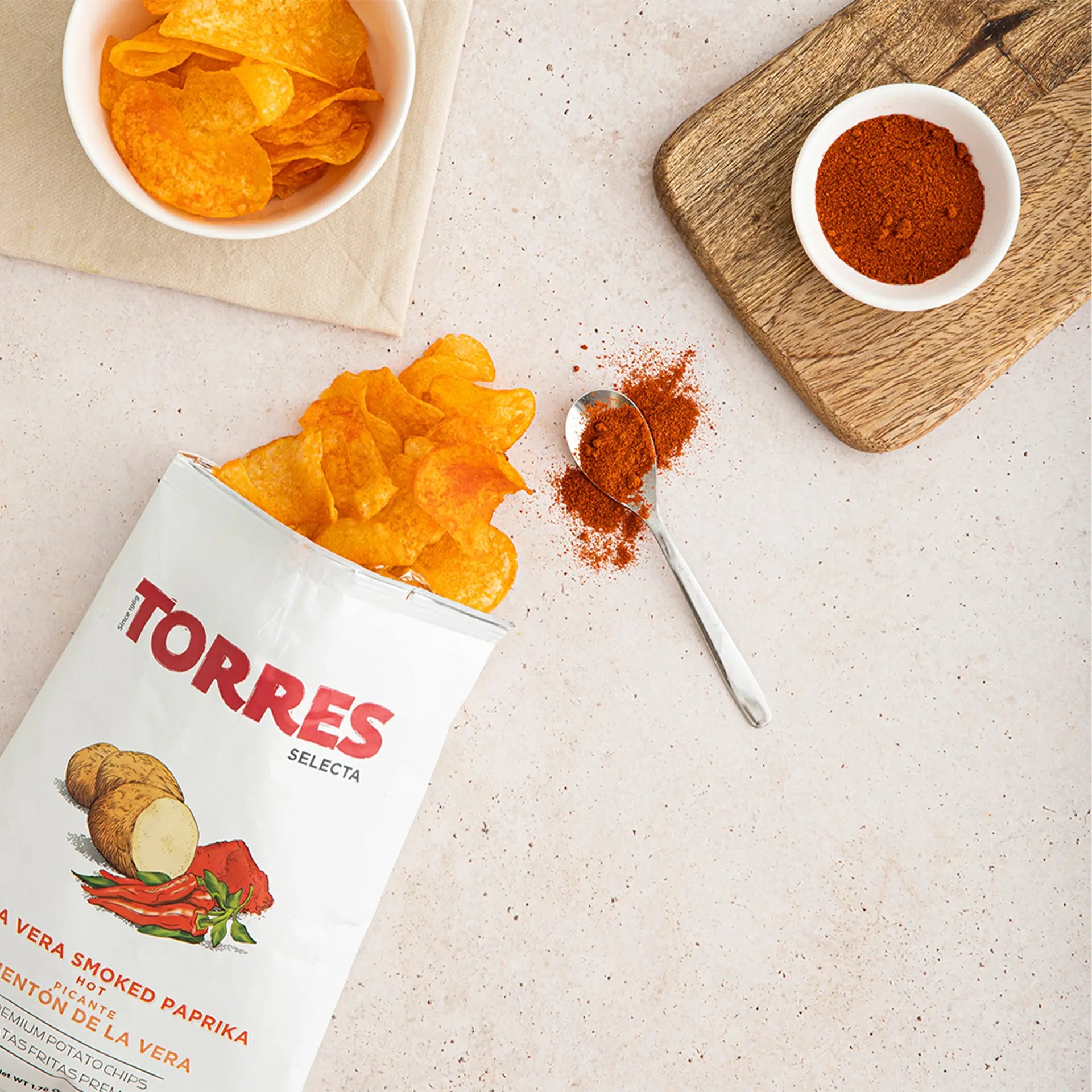 Patatas Torres – De La Vera Hot Smoked Paprika Chips (150g)