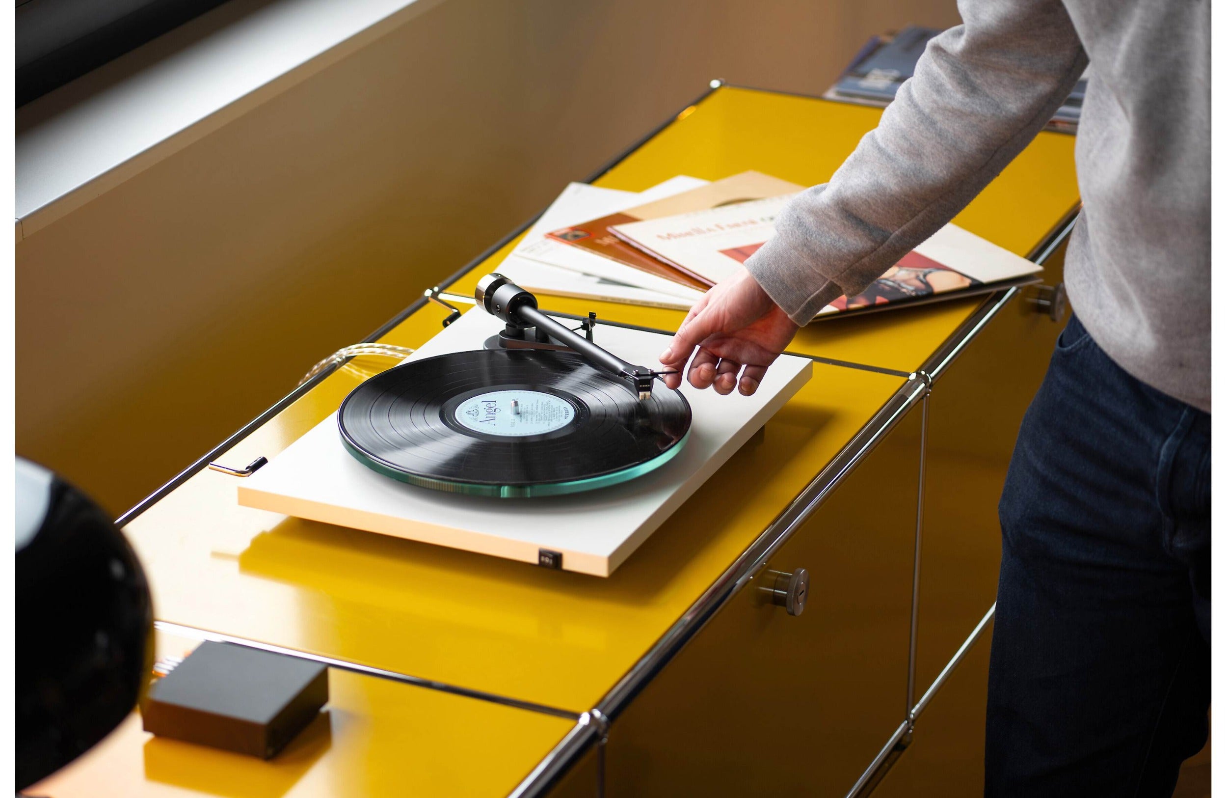 Pro-Ject T2 Super Phono turntable, detail view