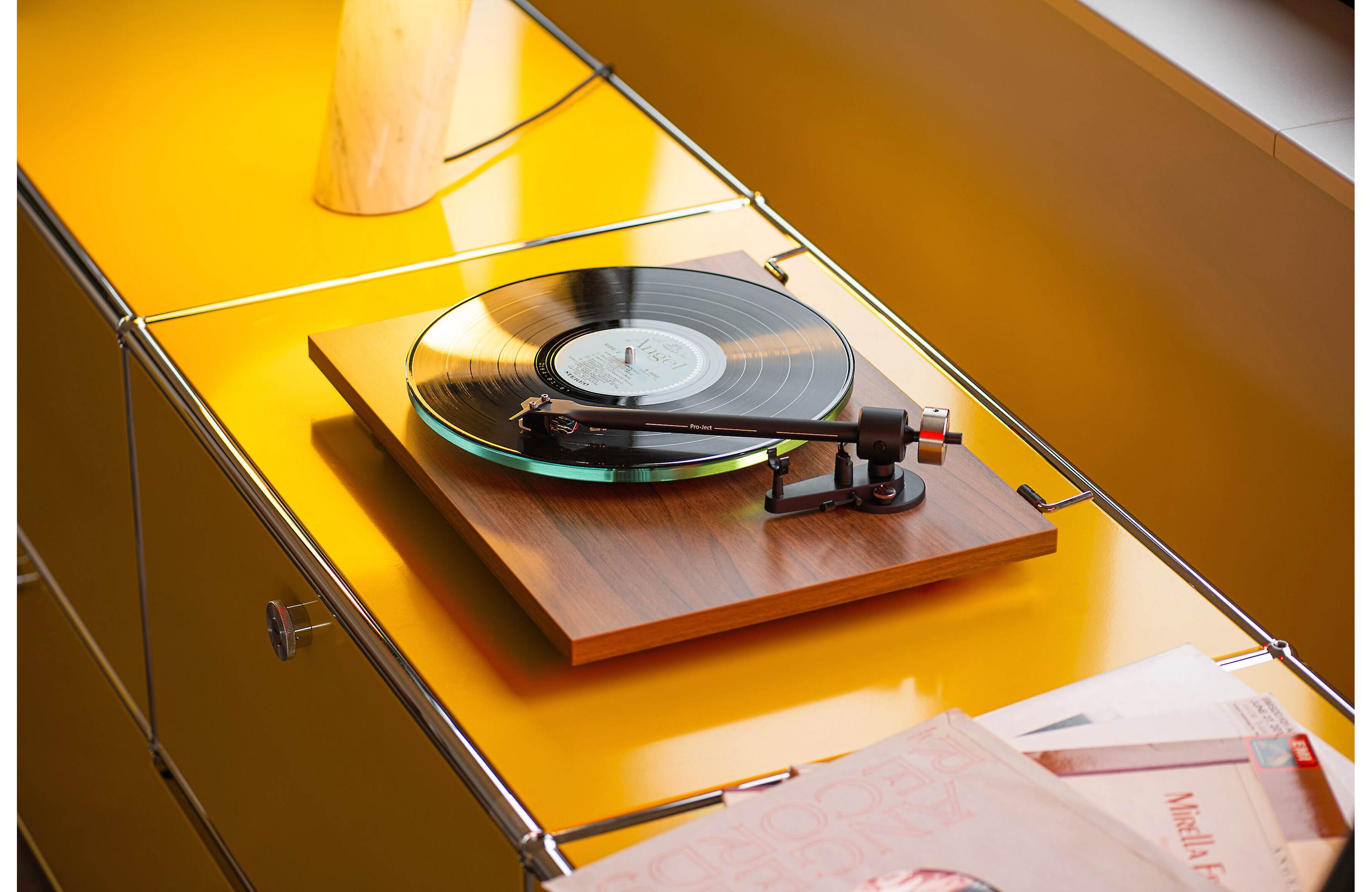 Pro-Ject T2 Super Phono turntable, walnut