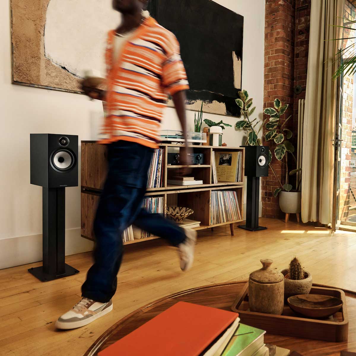 Bowers & Wilkins 606 S3 (Black)