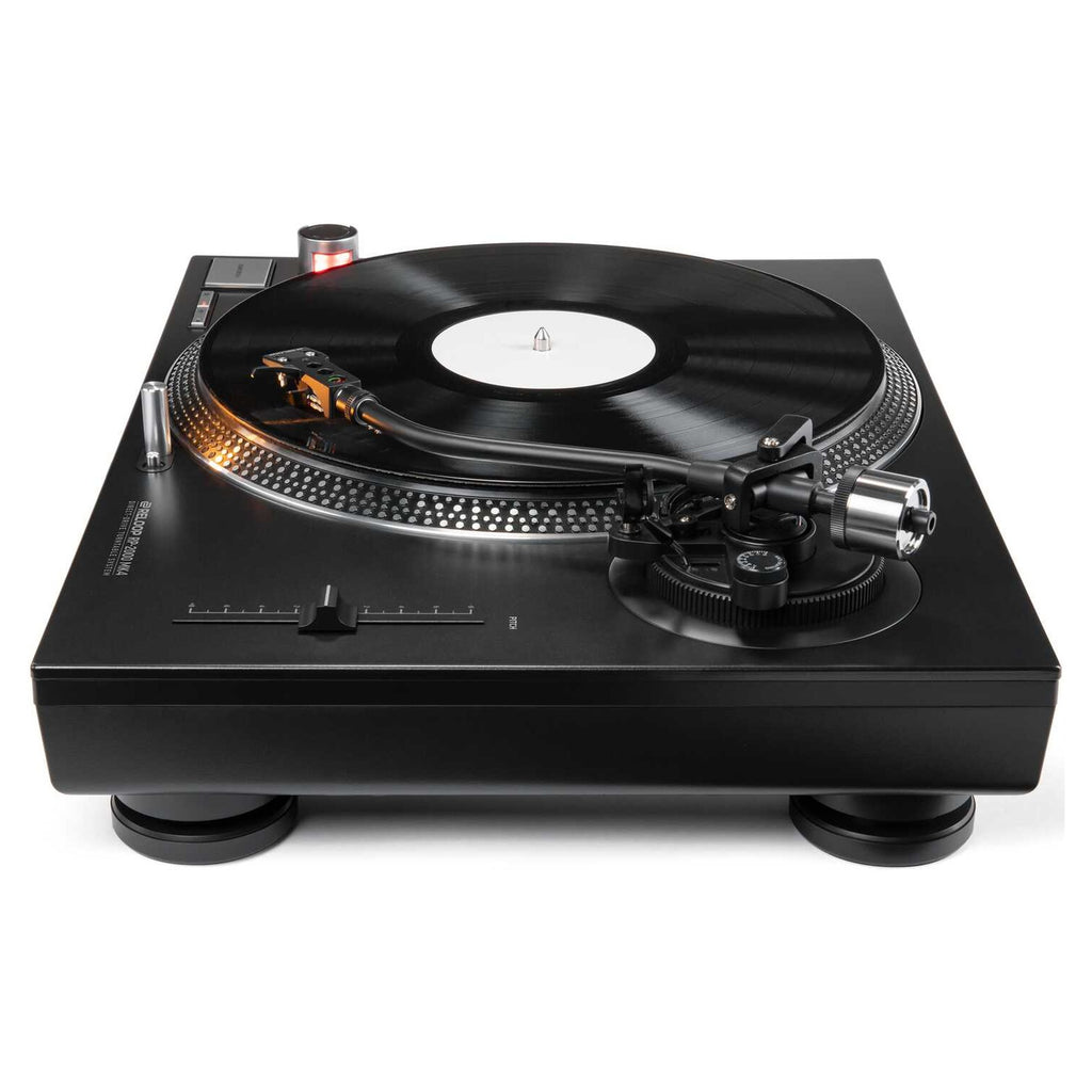 Reloop RP-2000 MK4 Black playing a vinyl record