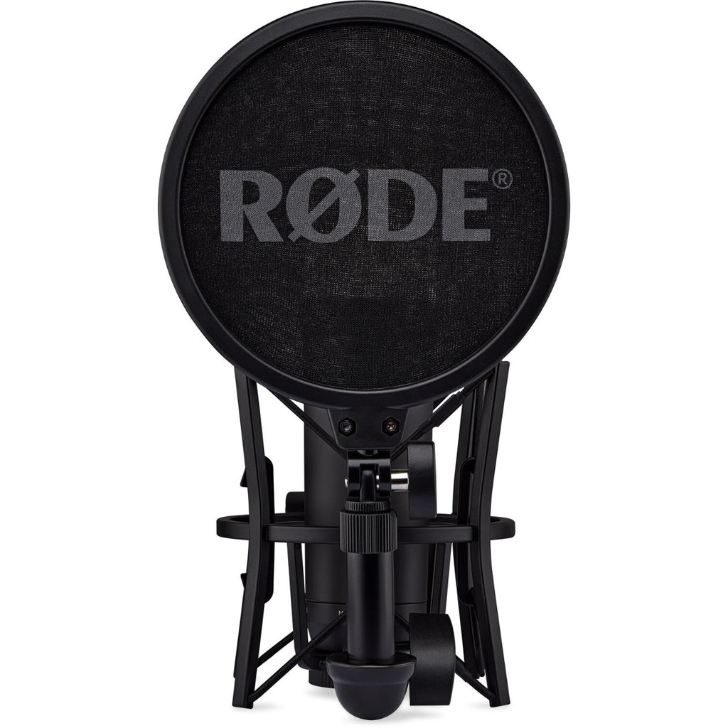 Rode NT1 GEN5 condenser microphone, packaging box