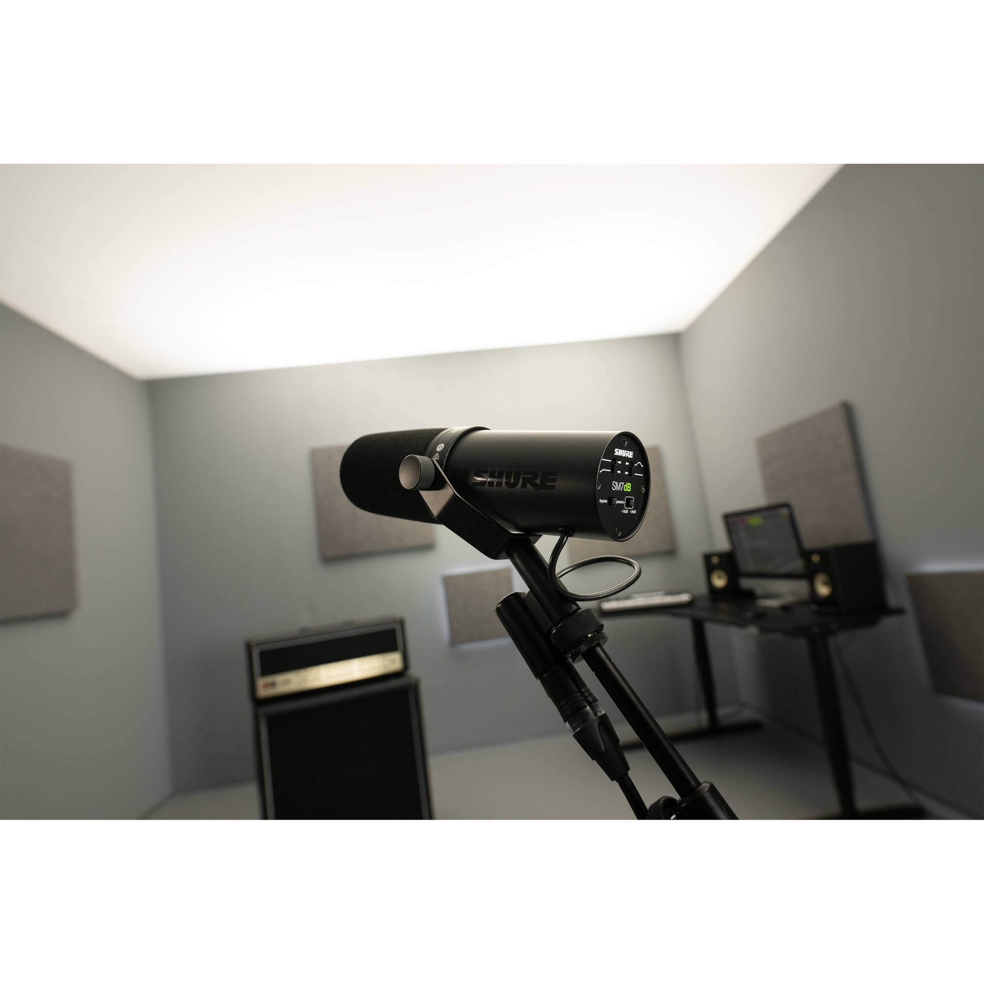 Shure SM7dB dynamic microphone