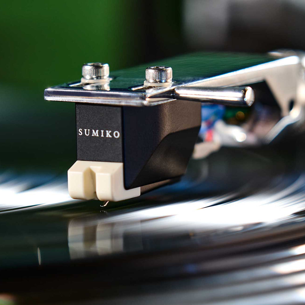 Sumiko Rainier MM phono cartridge mounted on Technics 1200 turntable, showcasing turntable cartridge and stylus.