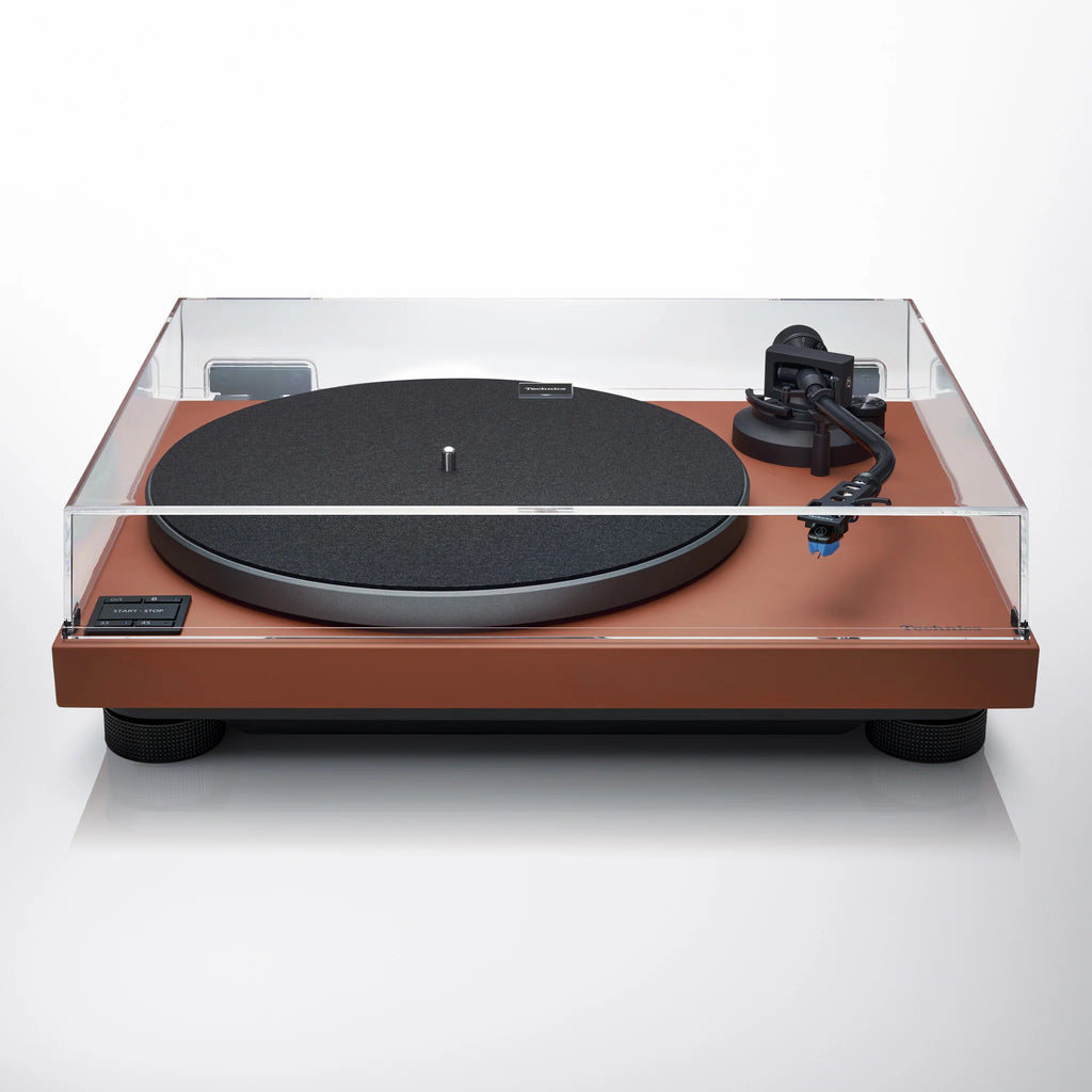 Technics SL-40CBT turntable, with dust cover