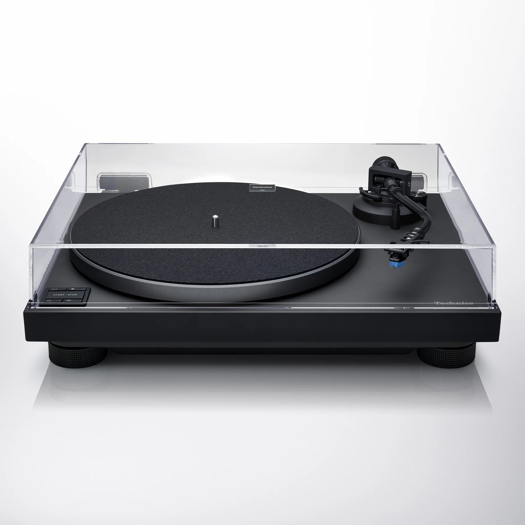 Technics SL-40CBT turntable, with dust cover