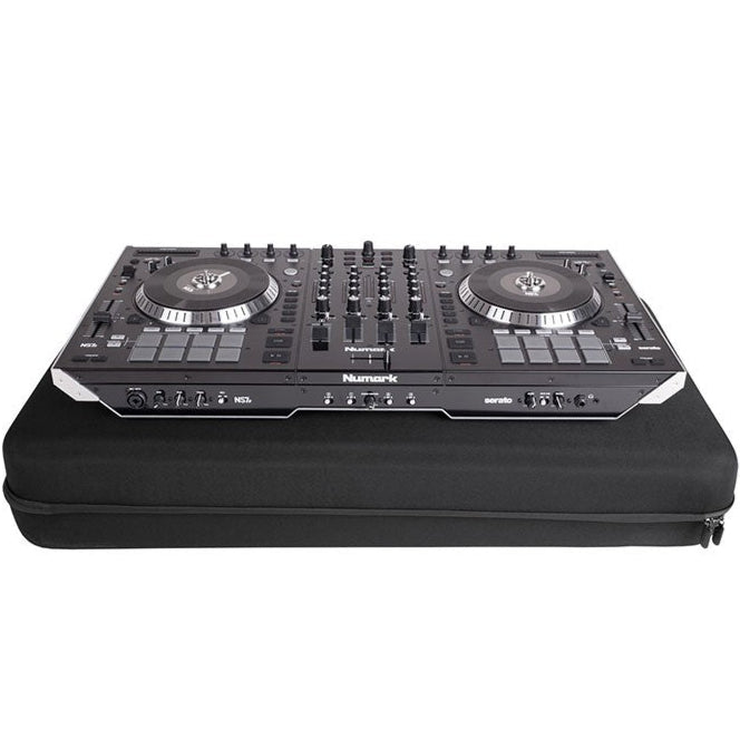 UDG Creator Controller Hardcase 2XL (U8304BL) dj hardcases, angle 4