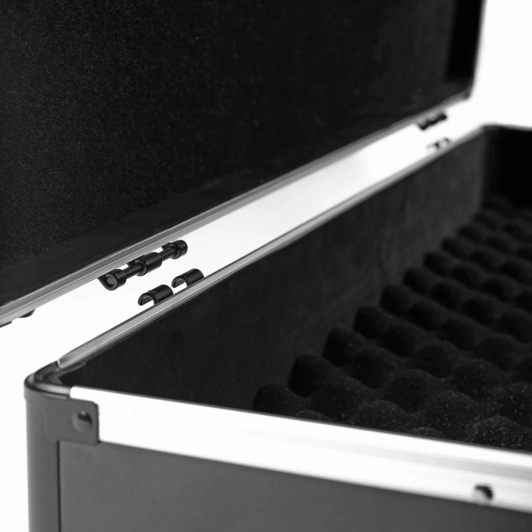 Analog Cases Unison Performance Edition studio bag with reinforced handle and padded interior for musical equipment transport.