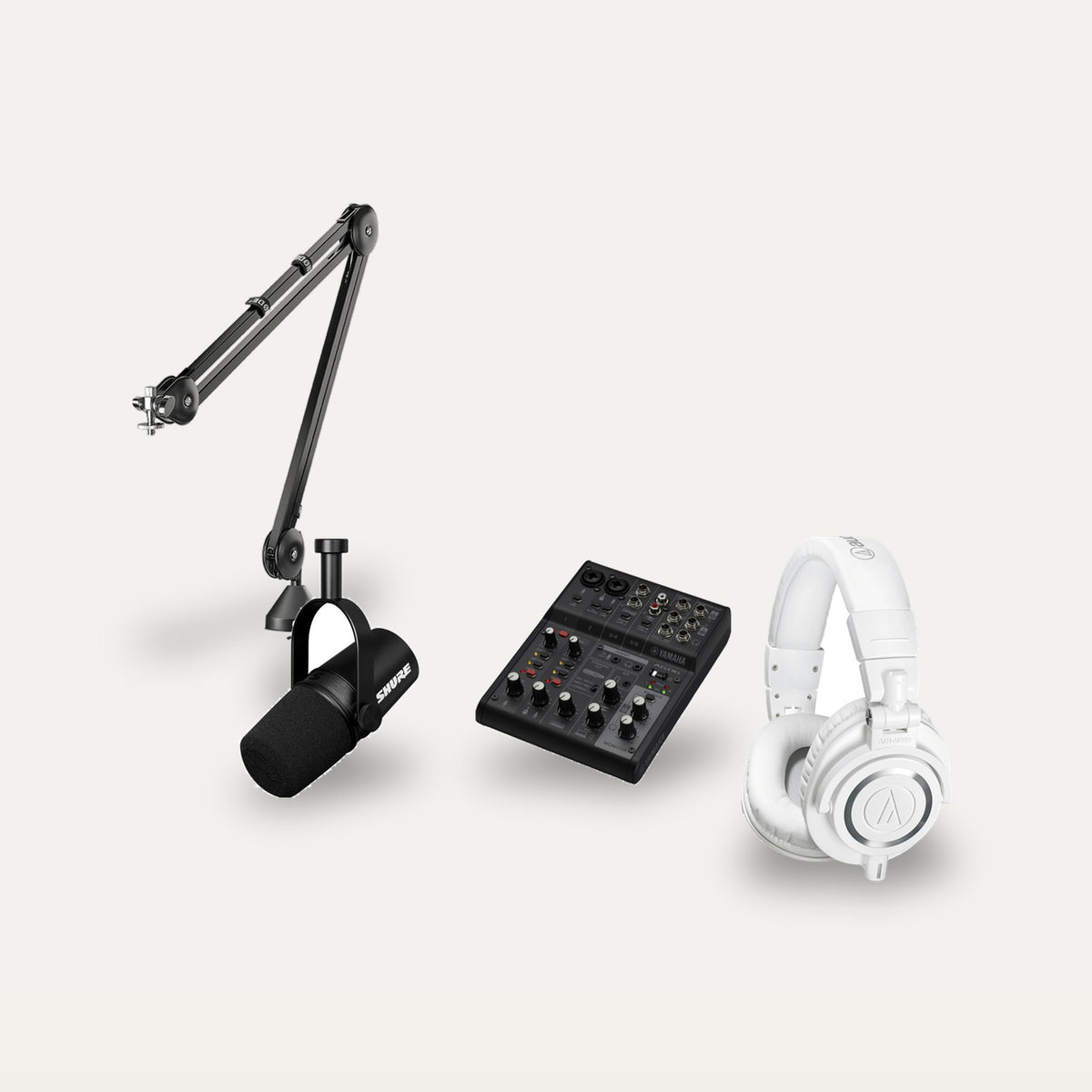 Yamaha AG06 MK2 + Shure MV7X + RODE PSA1 Streaming Set – Mixer Colour Black, Headphones Colour White