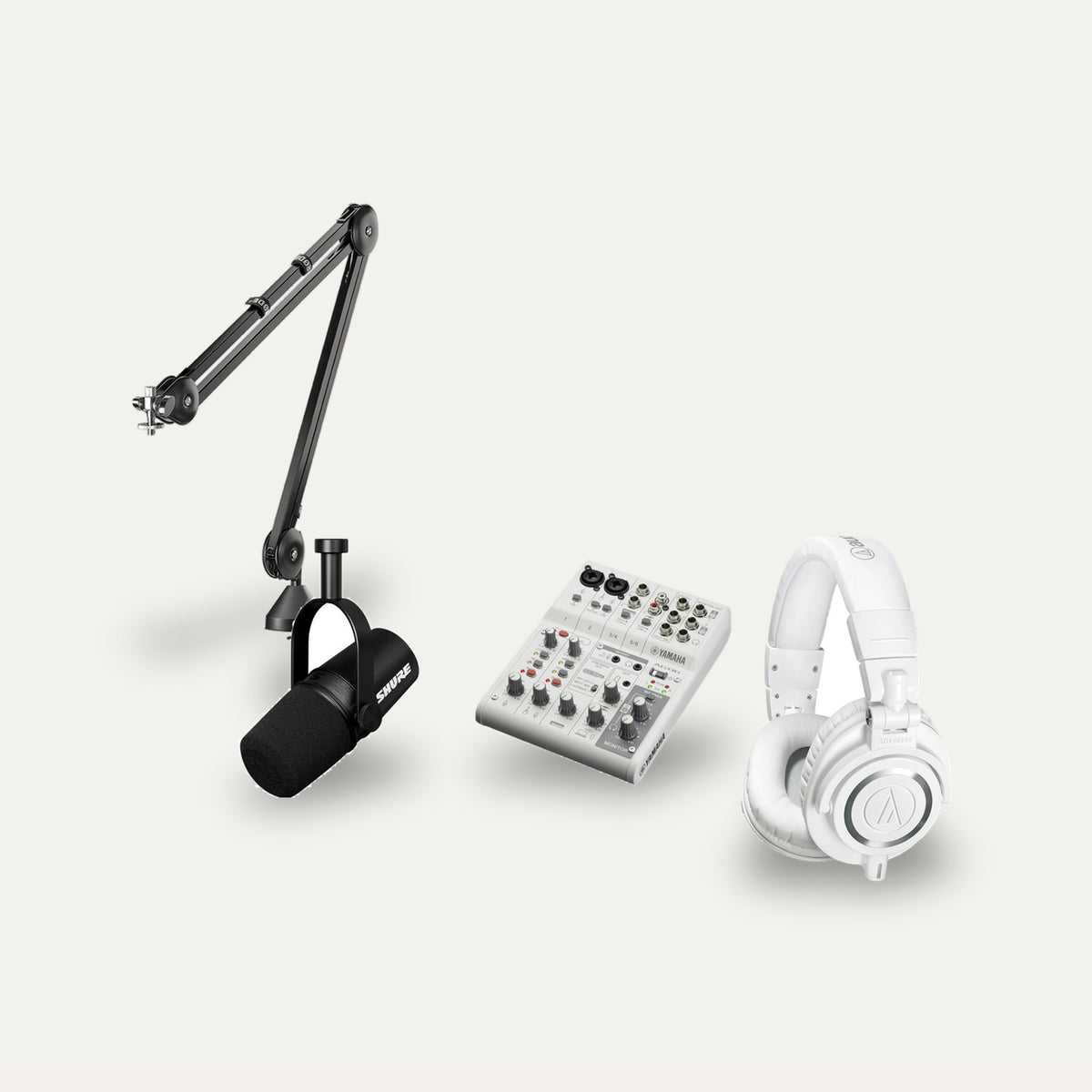 Yamaha AG06 MK2 + Shure MV7X + RODE PSA1 Streaming Set – Mixer Colour White, Headphones Colour White