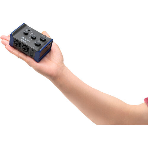 Zoom AMS-24 audio interface, loopback controls