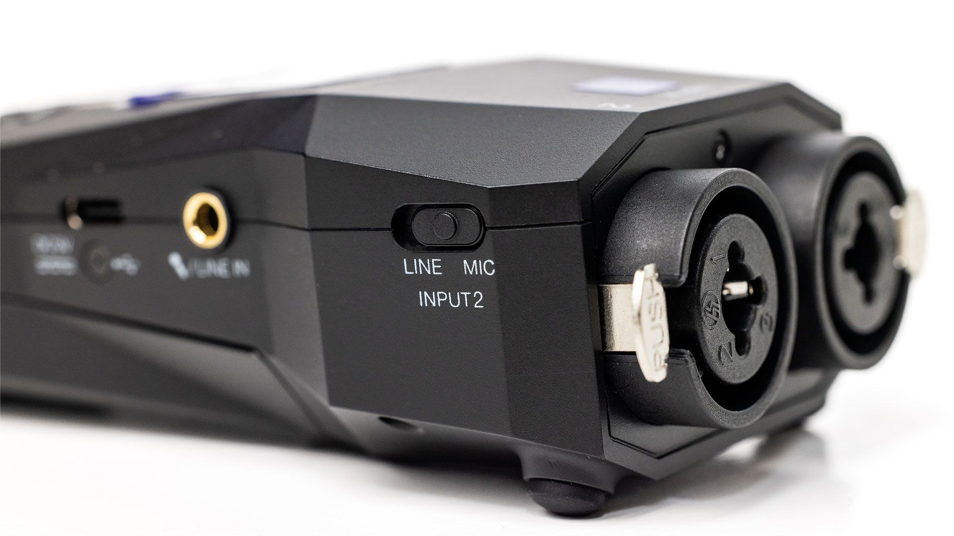 Zoom H1 XLR field recorder.